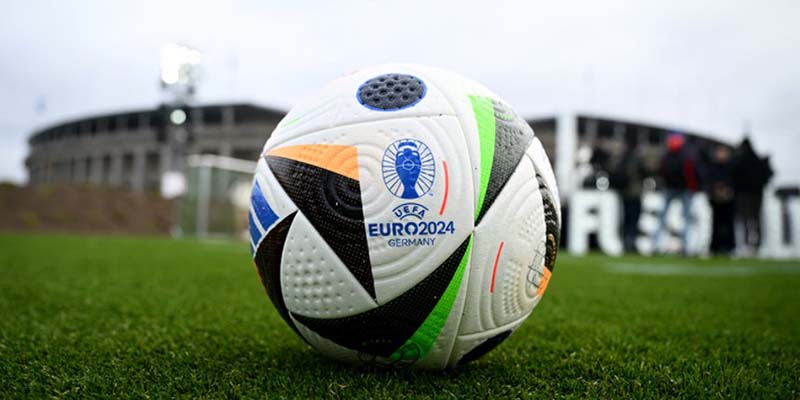 Quả bóng sử dụng tại Euro 2024 với tên gọi Fussballliebe